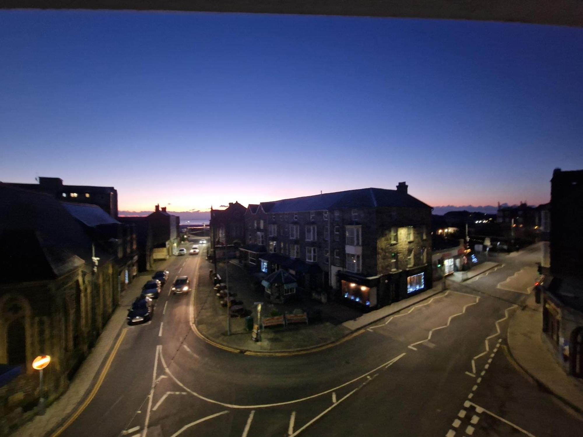 Luxury 4 Bedroom Seaside Apartment - Glan Y Werydd House Barmouth Exteriör bild